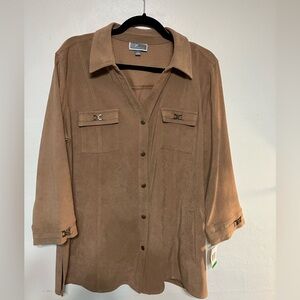 JM Collection Faux sued blouse L